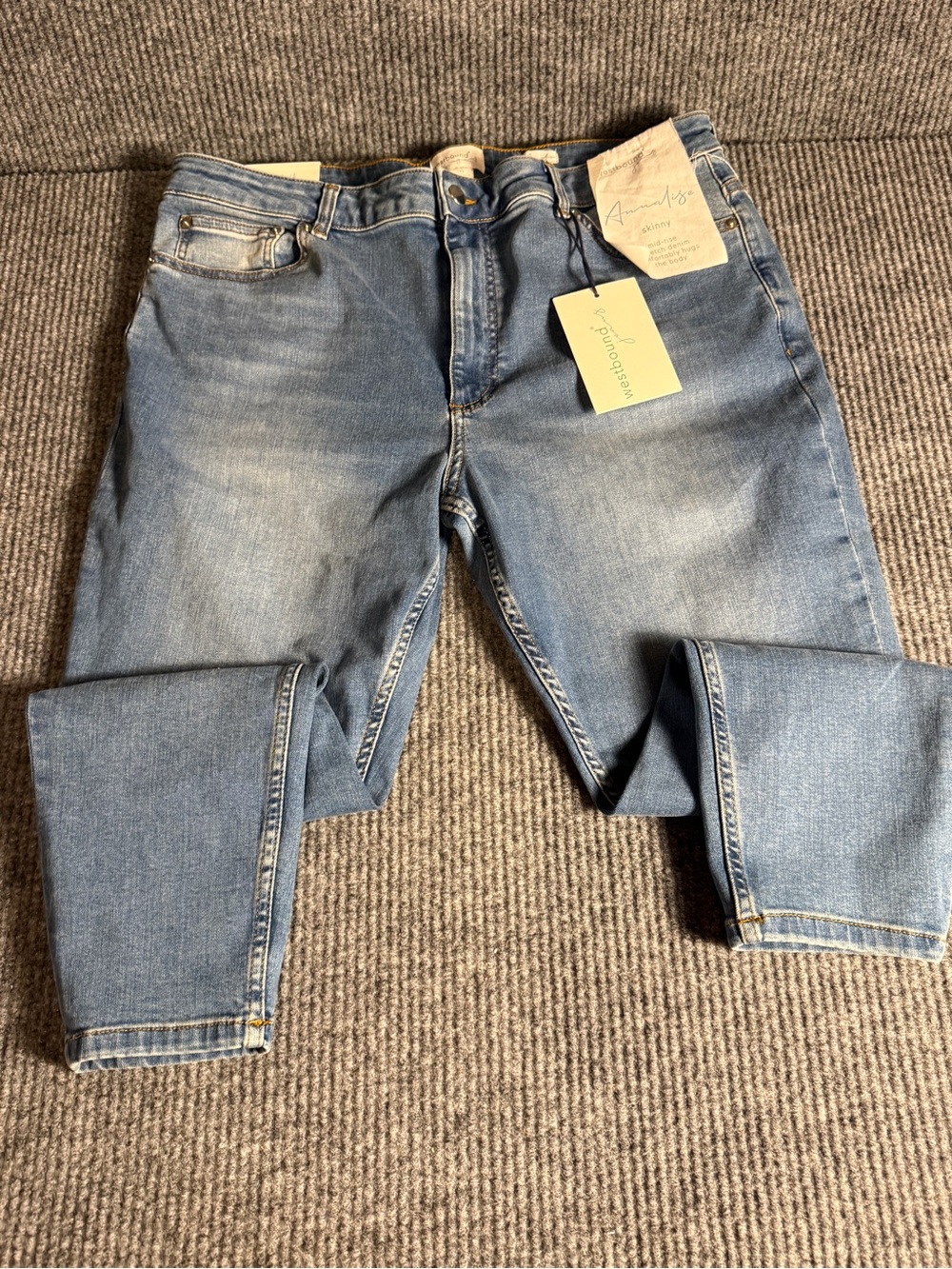 Westbound Annalise Skinny Jeans Mid-Rise Stretch Denim NWT Size 16 Short